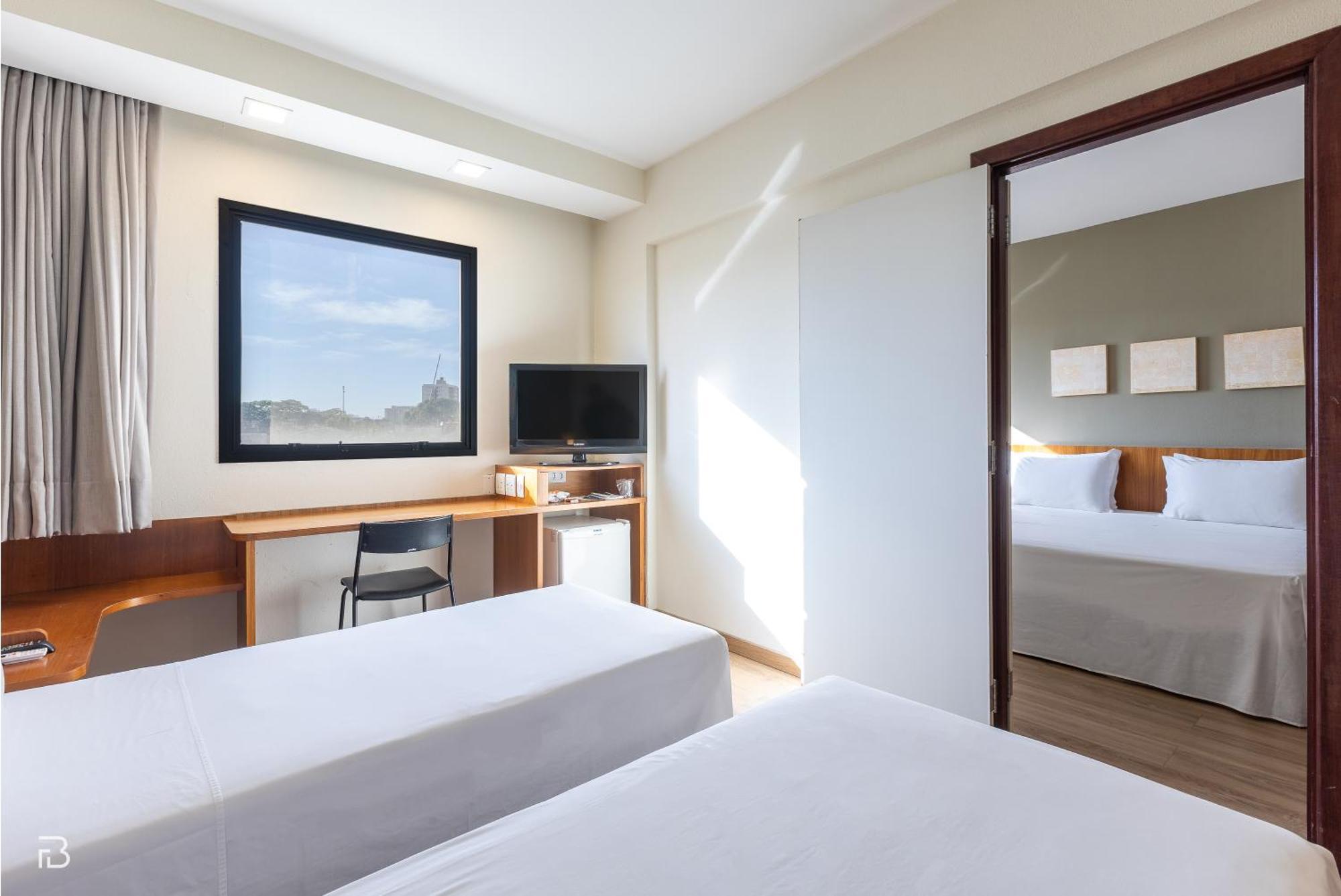 Executive Inn Hotel อูเบร์ลังเจีย ภายนอก รูปภาพ