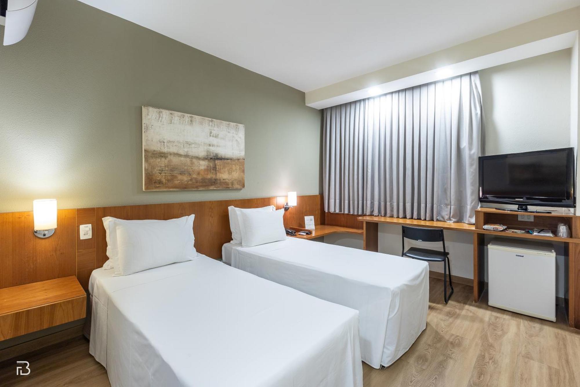 Executive Inn Hotel อูเบร์ลังเจีย ภายนอก รูปภาพ